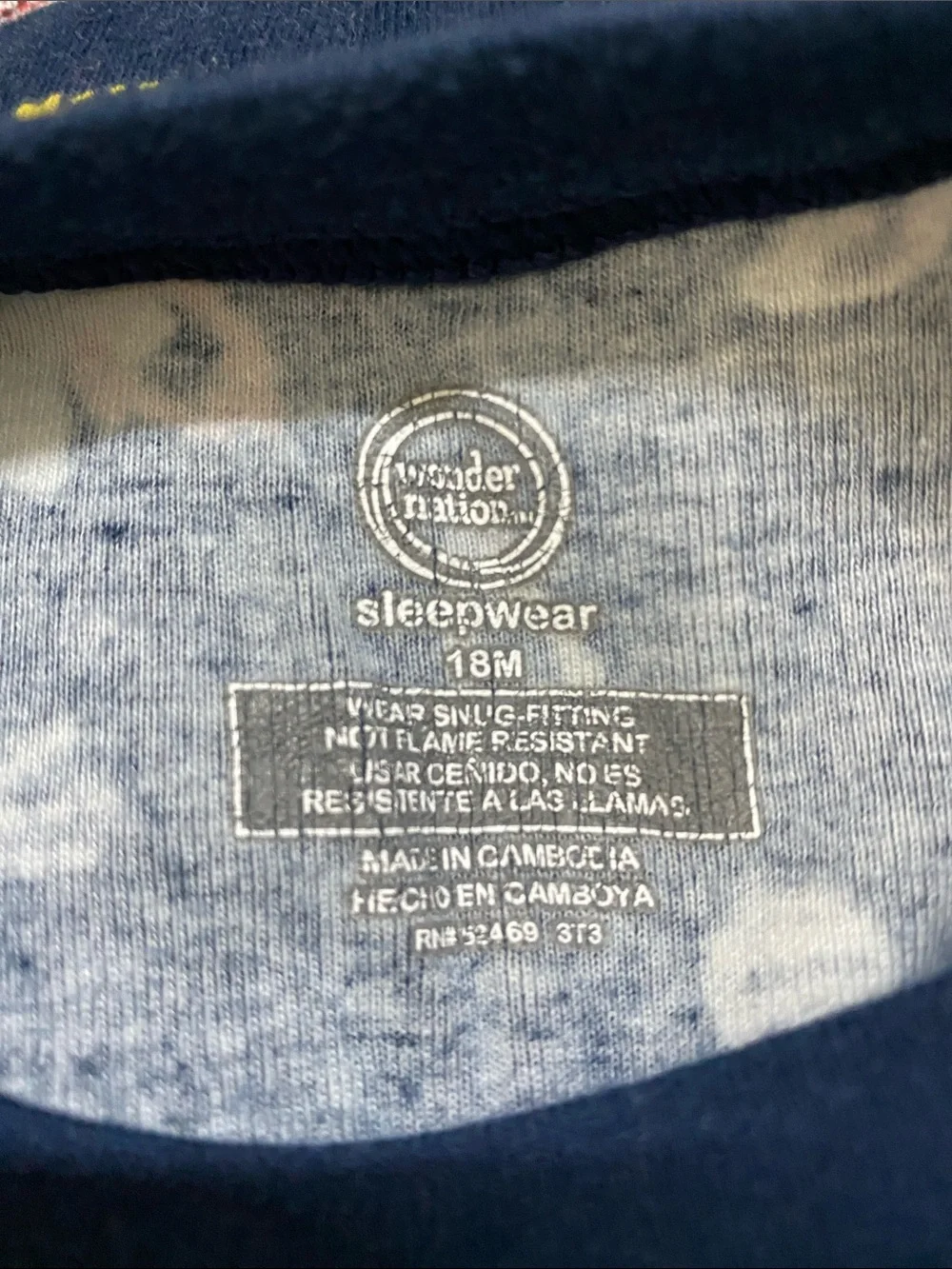 WONDER NATION Snug Fit pajama set size baby boy 18 months